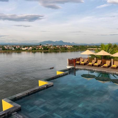 Little Riverside Hoi An . A Luxury Hotel & Spa Buitenkant foto View of the Perfume River from the hotel