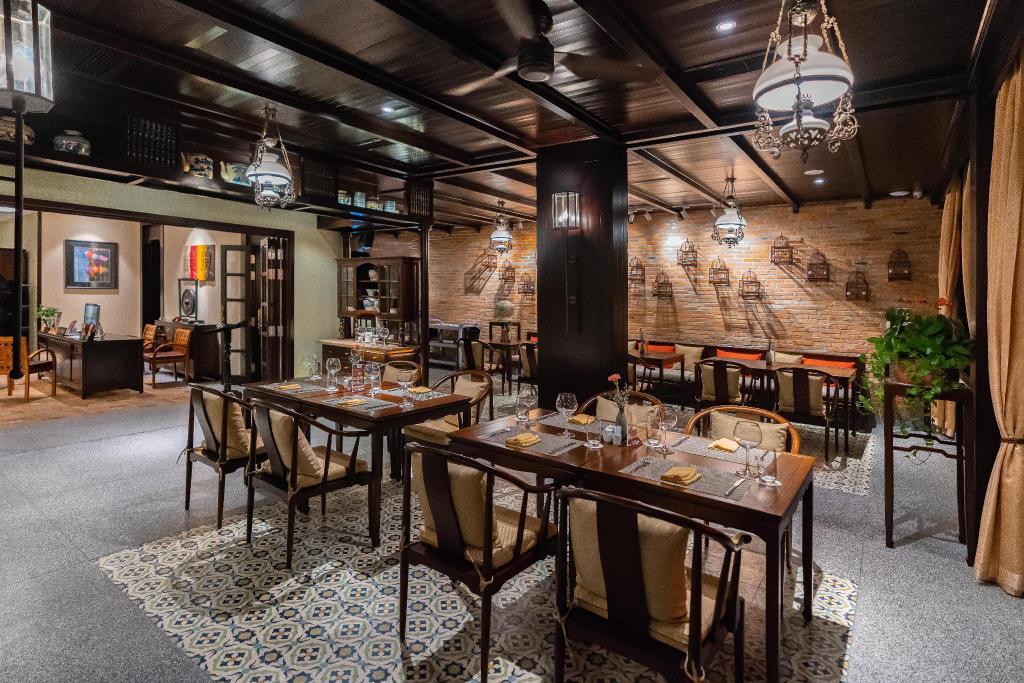 Little Riverside Hoi An . A Luxury Hotel & Spa Buitenkant foto The interior of the restaurant
