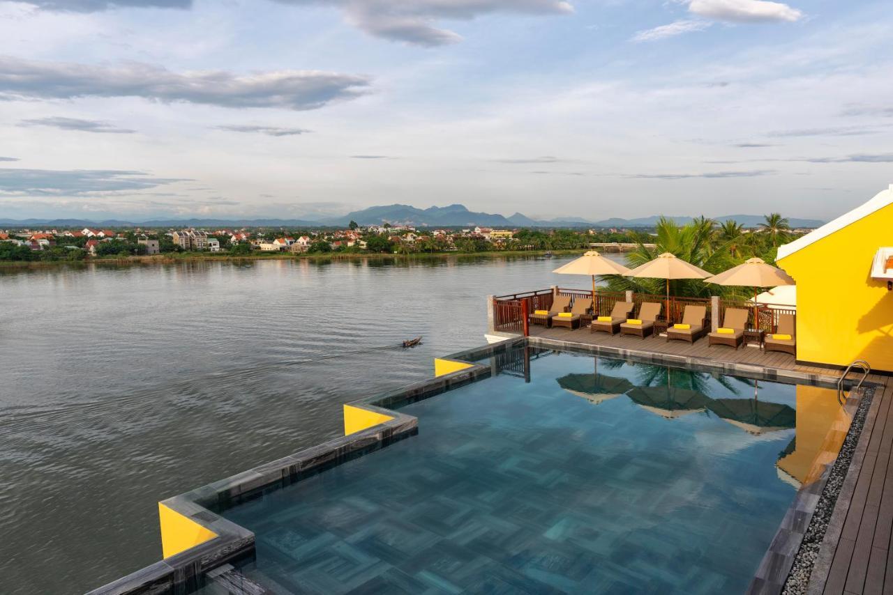 Little Riverside Hoi An . A Luxury Hotel & Spa Buitenkant foto View of the Perfume River from the hotel