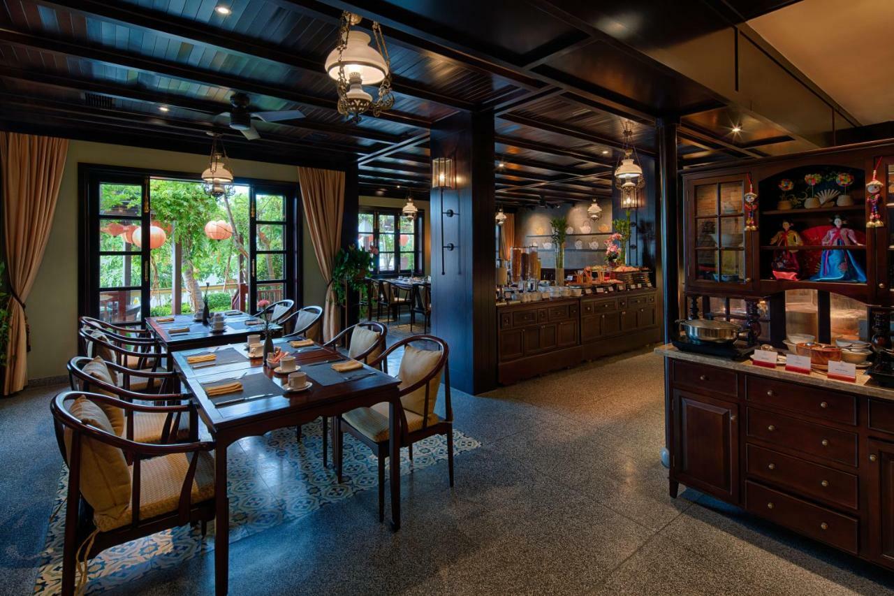 Little Riverside Hoi An . A Luxury Hotel & Spa Buitenkant foto The restaurant